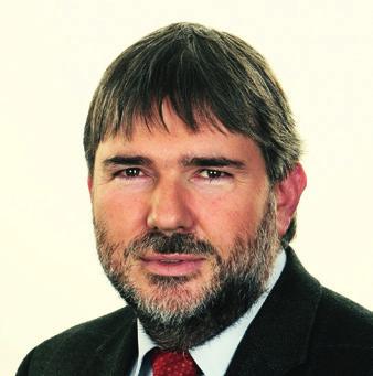 Pětka RADLICKÁ RADIÁLKA ROZHOVOR 7 MĚSTSKÁ RADIÁLA TOMÁŠ HOMOLA Radní pro dopravu Prahy 5 Pane radní, můžete čtenáři Pětky, který nikdy neslyšel o připravované Radlické radiále, jednoduše popsat k