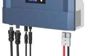 Specifikace Zkontrolujte, zda jsou konektory: «AC OUTPUT», «GRID CONNECTION», «+FV INPUT-» «+DC BATTERY-» správně a řádně připojené.
