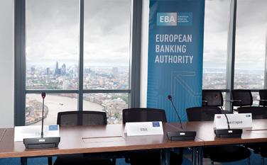 Evropský orgán pro bankovnictví ze srovnávacího hodnocení a kontrol na místě byla zveřejněna v červenci 2015.