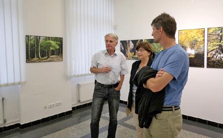 Moc děkuji všem za pomoc a vážím si toho, že se někteří malí hříšníci přiznali a přišli s pomocí rodičů vše napravit. Tak zase příště, bando, u našeho hřiště.