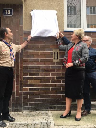 Dílo Jaroslava Foglara ovlivnilo celé generace chlapců i dívek, kteří vyhledávali klubovou činnost, varovaly před nevhodným chováním a pomáhaly slabým a bezmocným.