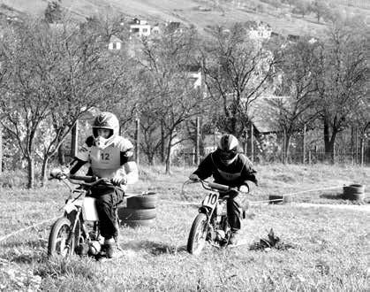 Ti všichni se sjeli nejenom z Jalubí a okolních vesnic, ale i z Ostravy nebo Strání.