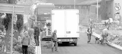Boršická ulice patří z hlediska dopravy k důležitým spojkám ve městě. Z toho plynou také problémy s řidiči, kteří hledají objízdné trasy i tam, kde se jezdit nesmí. Příkladem jsou šoféři kamionů.