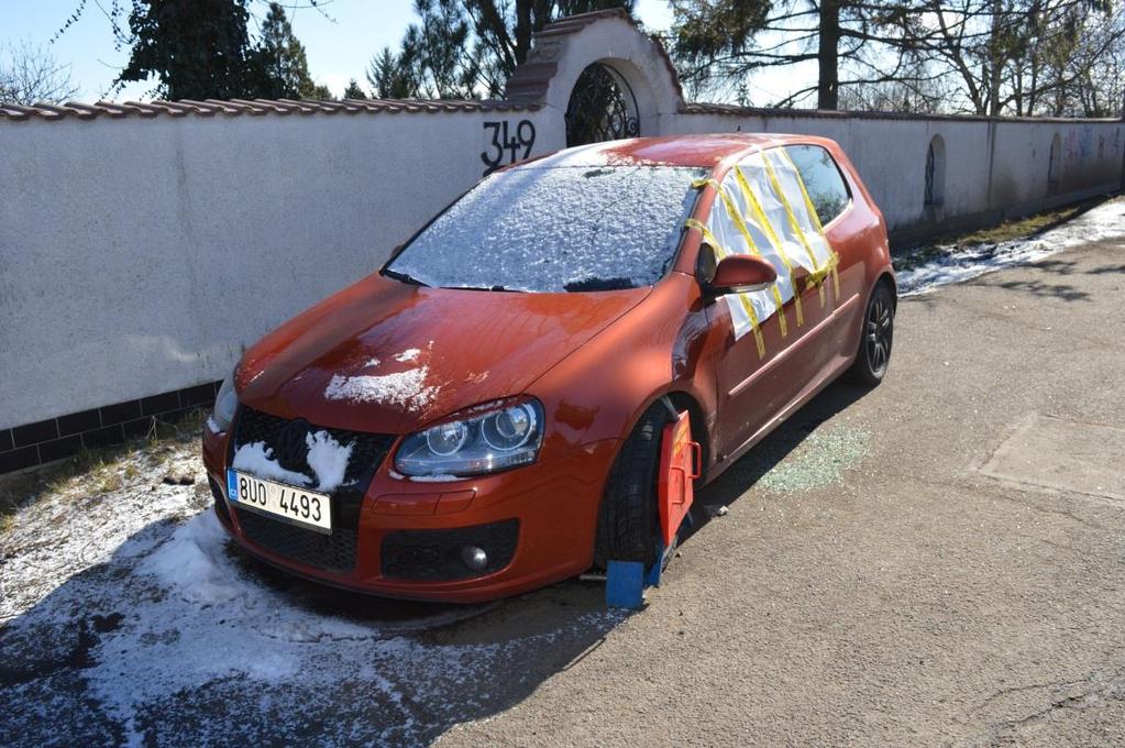 - 10 -