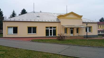 výtahu z r. 1999 na odd. 11 a modernizace lůžkového výtahu na odd. 9.