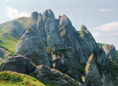 den: Cestovní den odpoledne příjezd po vyhlídkové Transalpině do městečka Ranca, ubytování, nocleh 3.