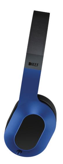 With high density memory foam covered in soft, sweat resistant and hardwearing protein leather, the race-track ear pads assume the shape of the ear to form an effective acoustic seal that prevents