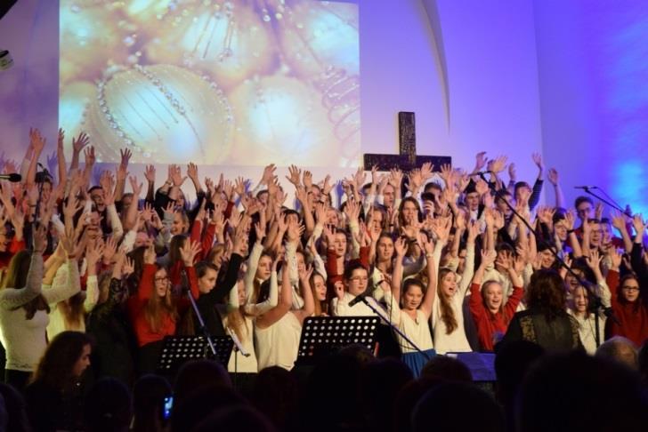 Těšíně Vánoční koncert 4/2017 Těšínské divadlo Jak je důležité míti