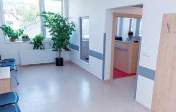 Naše rehabilitace se stále rozrůstá, máme kvalifikované vysokoškolsky vzdělané fyzioterapeuty, lékařky, objem péče