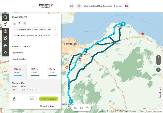 Tip: Před uložením trasy na ni můžete přidat zastávky nebo ji upravit přetažením bodu na trase.