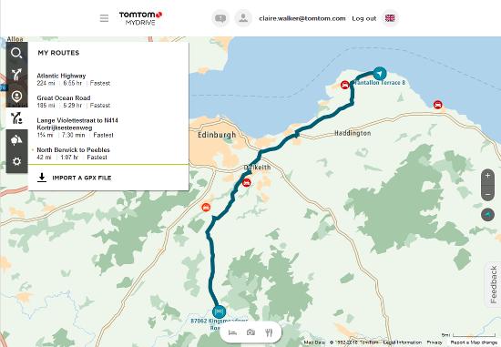 Zapněte nastavení Synchronizovat tuto trasu s mými zařízeními, poté klikněte na možnost Uložit.