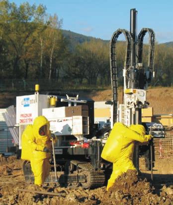 TÉMA NOVÉ TECHNOLOGIE PRO ODPADY Pro další rozvoj oboru je výhodné, že máme v Česku výrobce, společnost Nanoiron, a nanoželezo se díky tomu stalo více dostupné.