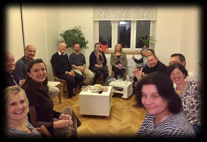 Studium k prohlubování odborné kvalifikace bylo v tomto školním roce zaměřeno na : Principy Montessori pedagogiky Jak pracovat s osobami s PAS Son-rise program