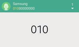 Komunikace Telefon Tuto aplikaci použijte k uskutečnění nebo přijetí hovoru. Na obrazovce Aplikace klepněte na položku Telefon.
