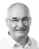 eu MN číslo 5, květen 2018 Petr Burgr, jeho glosa Praha je známá svými památkami, panoramaty i do samého středu města prorůstající zelení.