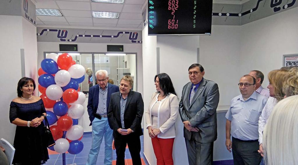 Znovuotevření Zákaznického centra v ulici Revoluční Dopravní podnik města Ústí nad Labem a.s v letošním roce kompletně zrekonstruoval Zákaznické centrum v ulici Revoluční.
