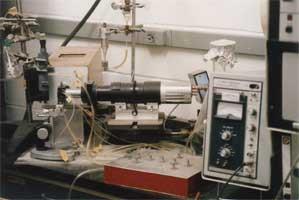 cytometr - dále jen "Cytograph" systém s He-Ne laserem měřícím