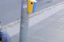 možností podjezdu pod stolky); mobilní platební terminály; samoobslužný prodej s košíky pro lidi na
