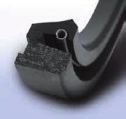 SEVANITY ROTARY SHAFT OIL SEAL WITH FABRIC REINFORCEMENT Sevanity jsou speciální provedení rotačních hřídelových