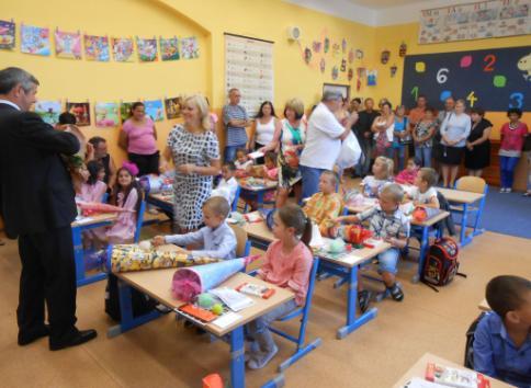 Proto je třeba se školou vašich dětí opravdu spolupracovat a vyučujícím důvěřovat.