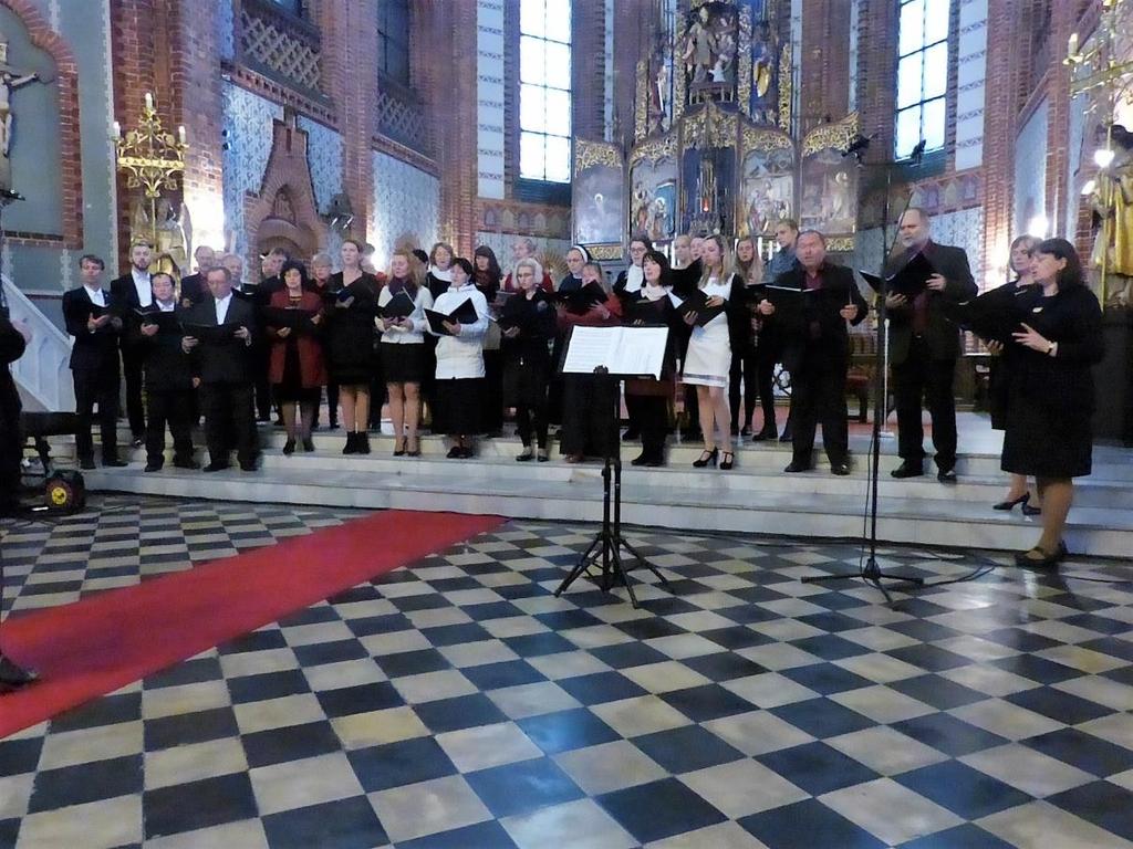 Minifestival pěveckých sborů v chrámu sv. Mikuláše 22.10.2017 Konal se u příležitosti oslav 110. výročí posvěcení našeho kostela pod názvem CANTATE DOMINO. Pořádala Farnost Ludgeřovice.
