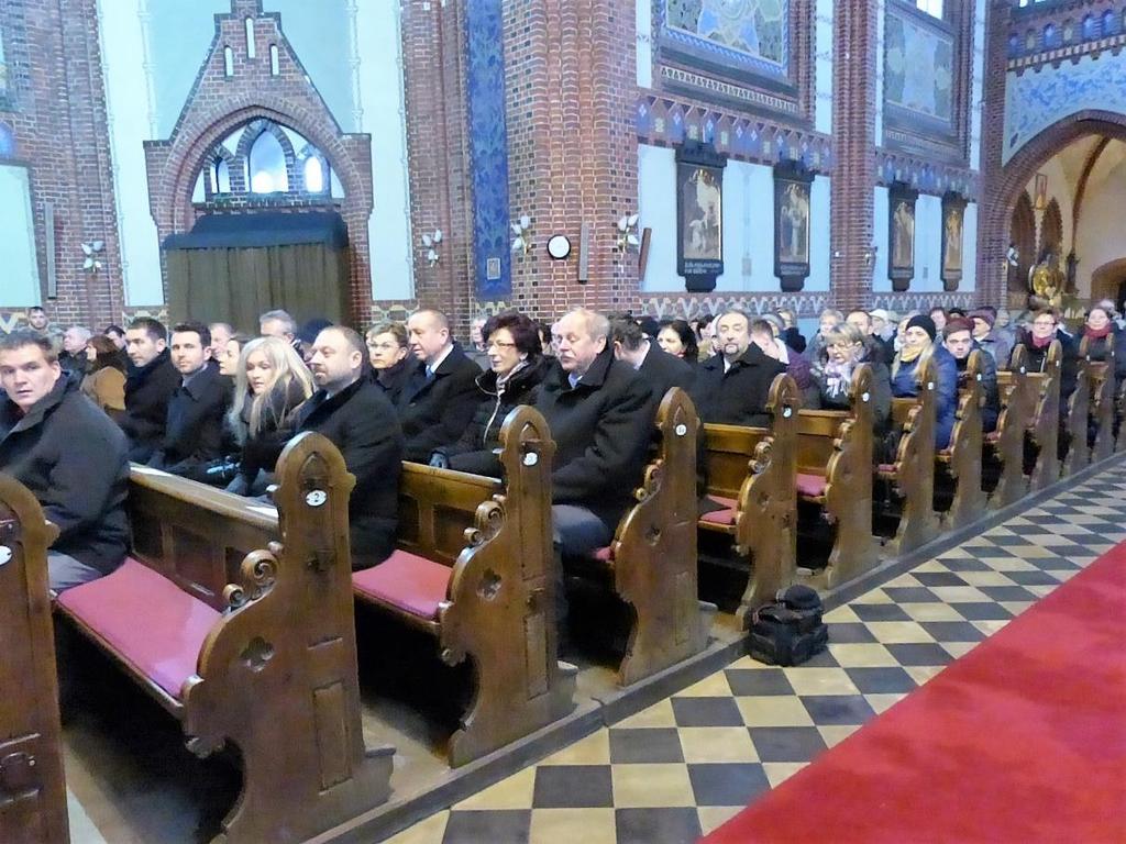 Adventní koncert v kostele sv. Mikuláše 10.12.2017 Pořádali obec Ludgeřovice a Nezávislí občané pro Ludgeřovice.