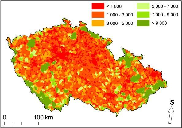 1 Porovnání s polygony UAT V posledních letech se mírou fragmentace krajiny zabývá také kolektiv autorů okolo P.
