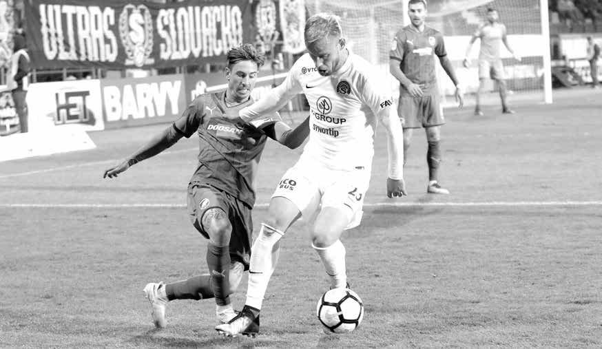 Pondělí 20. listopadu 2017 HET LIGA 19 1.FC SLOVÁCKO ZÁPAS V KOSTCE Slovácko se do horkého favorita pustilo bez respektu.