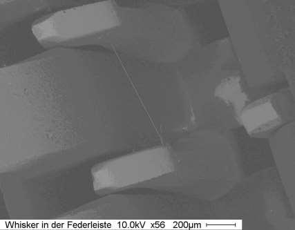 7.9.2 Výroba vláken chemickou cestou konstantní průměr a neobsahují granálie (oblé tvary) vlákna jemně krystalická (tažení z roztoků), vlákna monokrystalická (whiskery).