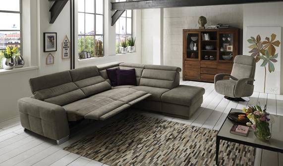 příplatek Podle aktuální kolekce. Model je pouze v jednom materiálu.