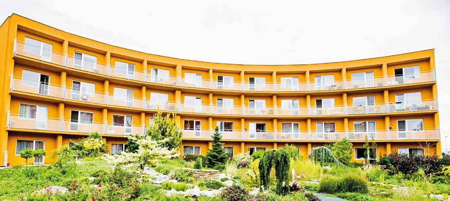 DOMOV, V NĚMŽ SE BUDETE CÍTIT DOBŘE SeneCura SeniorCentrum Modřice se nachází ve městě Modřice v okrese Brno-venkov, Jihomoravský kraj, které přímo sousedí se statutárním městem Brno.