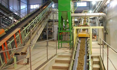 OBCHODNÍ SKUPINA TECHNOLOGICKÁ ZAŘÍZENÍ (OS 4) OS 4 zajišťuje dodávky technologických linek a modernizace stávajícího technologického zařízení.