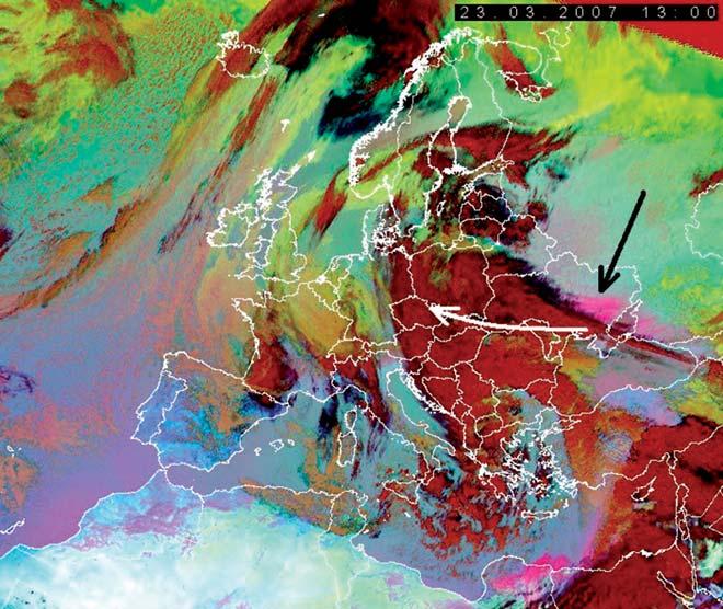 telné. Naproti tomu ukrajinská prachová bouře byla velmi zřetelná (obr. 3) a byla potvrzena i pozemními měřeními. Navíc se nad střední Evropou v uvedených dnech (23. a 24.