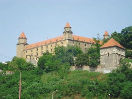 BRATISLAVA HLAVNÉ