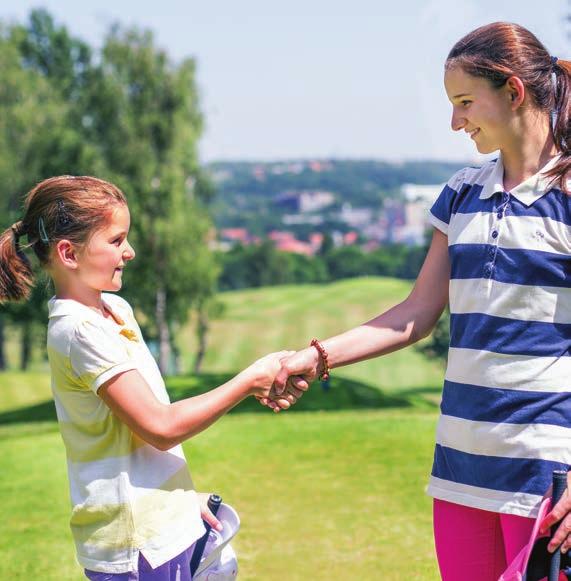 Golfová etiketa Golf má svá pravidla. Nejsou složitá, ale je jich hodně. Těm opravdu základním se přitom říká golfová etiketa a určují, jak se chovat na hřišti.