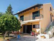 PIROVAC Další apartmány z letoviska Pirovac a popis letoviska naleznete na straně 138.
