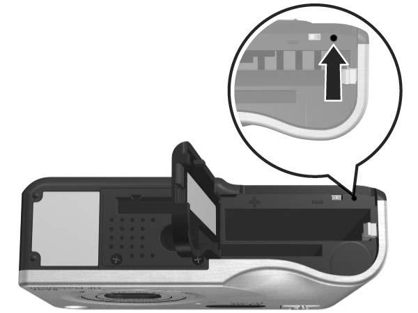 Resetování fotoaparátu Pokud fotoaparát nereaguje na stisknutí žádného tlačítka, m žete zkusit resetovat fotoaparát následujícím zp sobem: 1 Otočte fotoaparát spodní stranou nahoru a p ední stranou k