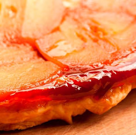 ŠÉFKUCHAŘOVA ORIGINÁLNÍ MENU PODZIMNÍ 3-CHODOVÉ MENU Uzený filet ze pstruha s jablečno-křenovým chutney Grilované medailonky z panenky s restovanými lesními houbami a rozmarýnovou bramborovou kaší