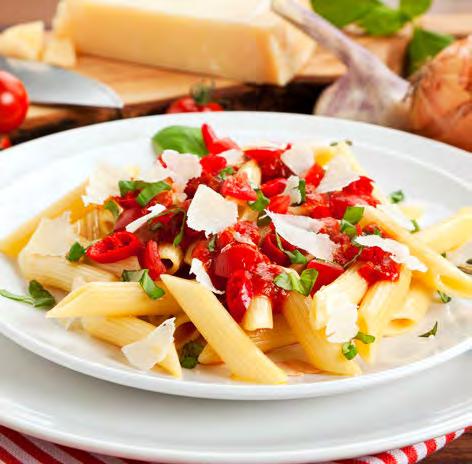 ROLL-IN PRACOVNÍ RAUTY THE ROLL-IN GOURMET TROLLEY TEPLÉ Penne s tomatovou omáčkou a parmazánem Grilovaný losos s omáčkou z mušlí Pečené baby