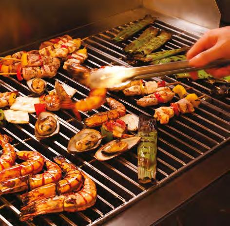CLOUD 9 RECEPCE BBQ GRILOVANÍ NA TERASE OMÁČKY Barbecue, béarnaise, mátové želé, Hilton Prague
