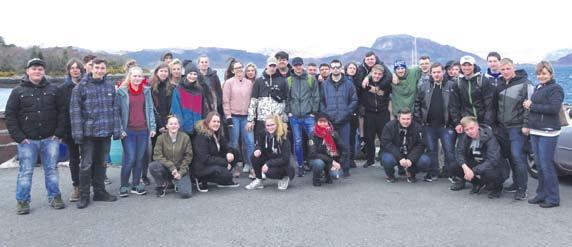 Seminář s účastníky soutěže (přišlo cca 9) se konal v přísálí radnice a moderoval ho místostarosta Hořovic Ondřej aculík.