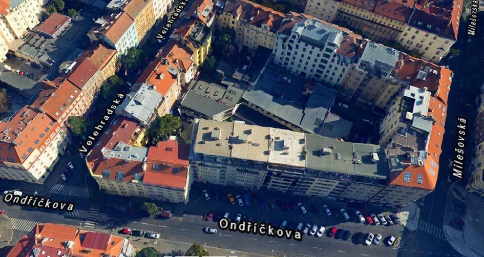28. Žádost o stanovisko ke studii stavebního záměru Půdní vestavba a nový výtah v činžovním domě Velehradská 1652/23, Praha 3, k. ú. Vinohrady. (UMCP3 081659/2017, OÚR 311) Ing. arch.