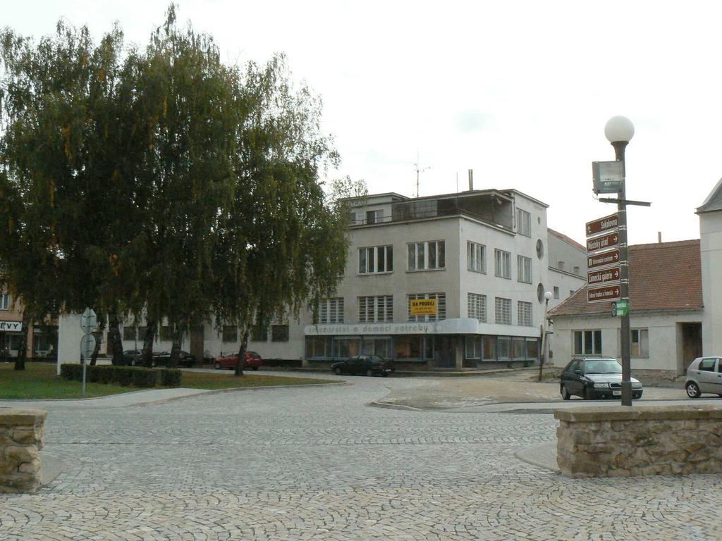 SOUČASNÁ FOTODOKUMENTACE Průčelí,