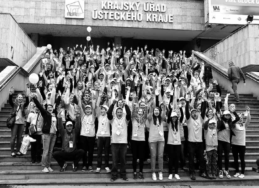 MATTONI 1/2MARATON ÚSTÍ NAD LABEM 22 IVETA STRNÁDKOVÁ KOORDINÁTORKA DOBROVOLNÍKŮ Šestý ročník mezinárodního běžeckého závodu se uskutečnil dne 17. 9. 2016.