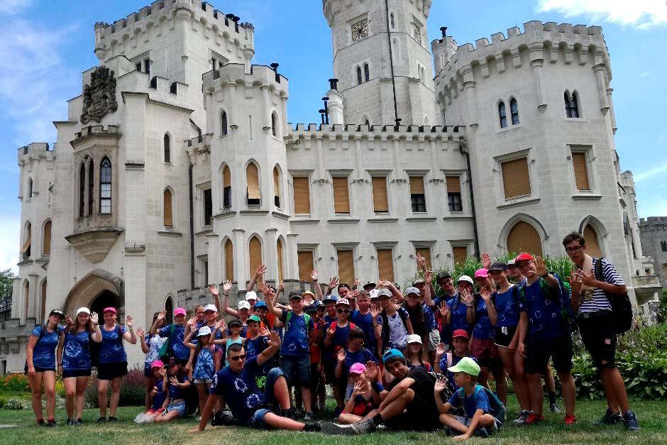 horolezci, fotbalisté, florbalisté a samozřejmě turisticky orientovaní skauti či vodáci z hornického regionu vzpomínají na letošní prázdninové tábory, které opět probíhaly za minigrantové podpory