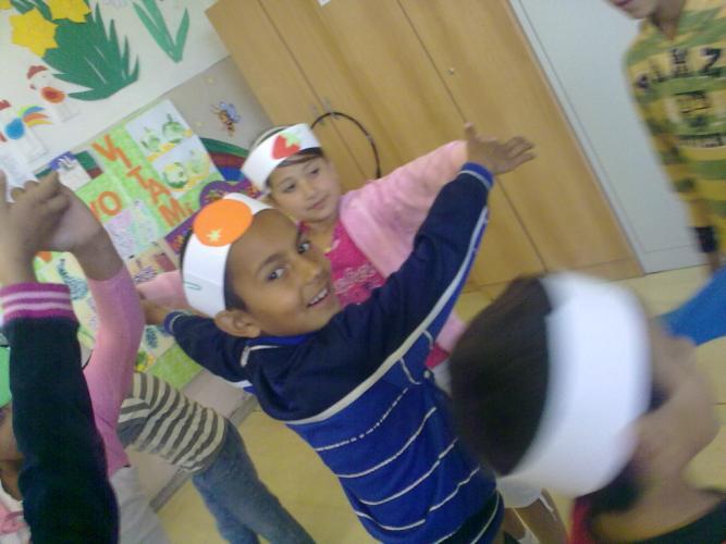 ... tanec s