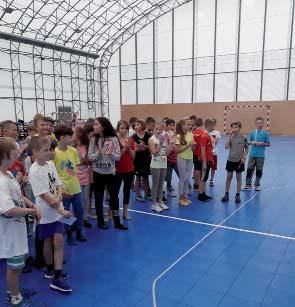 Handball Úvaly víc než jen sport skvělá práce. Organizátor tohoto sportovního dopoledne byl p. Dráb a jeho asistenti.