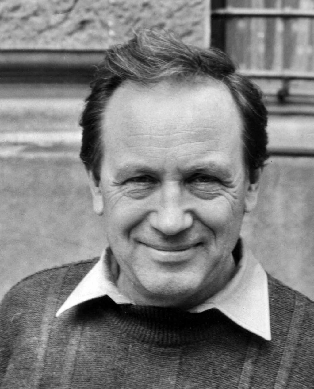 Znovu vězněn od října 1978 do prosince 1980. V letech 1986 1987 byla mluvčí Charty jeho dcera Anna Šabatová.