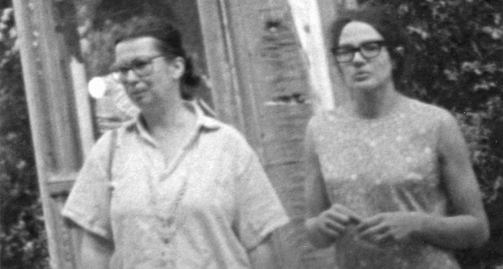 1985 S manželkou Kamilou, akce KAMILA Do roku 1969 působil jako aktivista studentského hnutí. Dne 1.