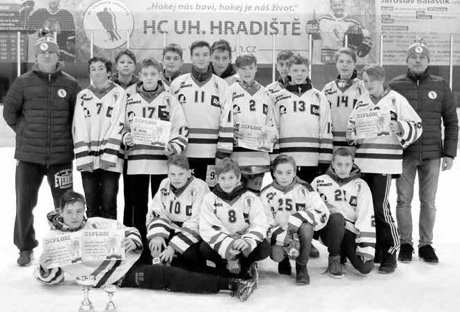 18 SPORT Úterý 2. ledna 2018 KALEIDOSKOP Na trůn usedli Staroměstští Studenti STŠ a Gymnázia Staré Město vyhráli 19.